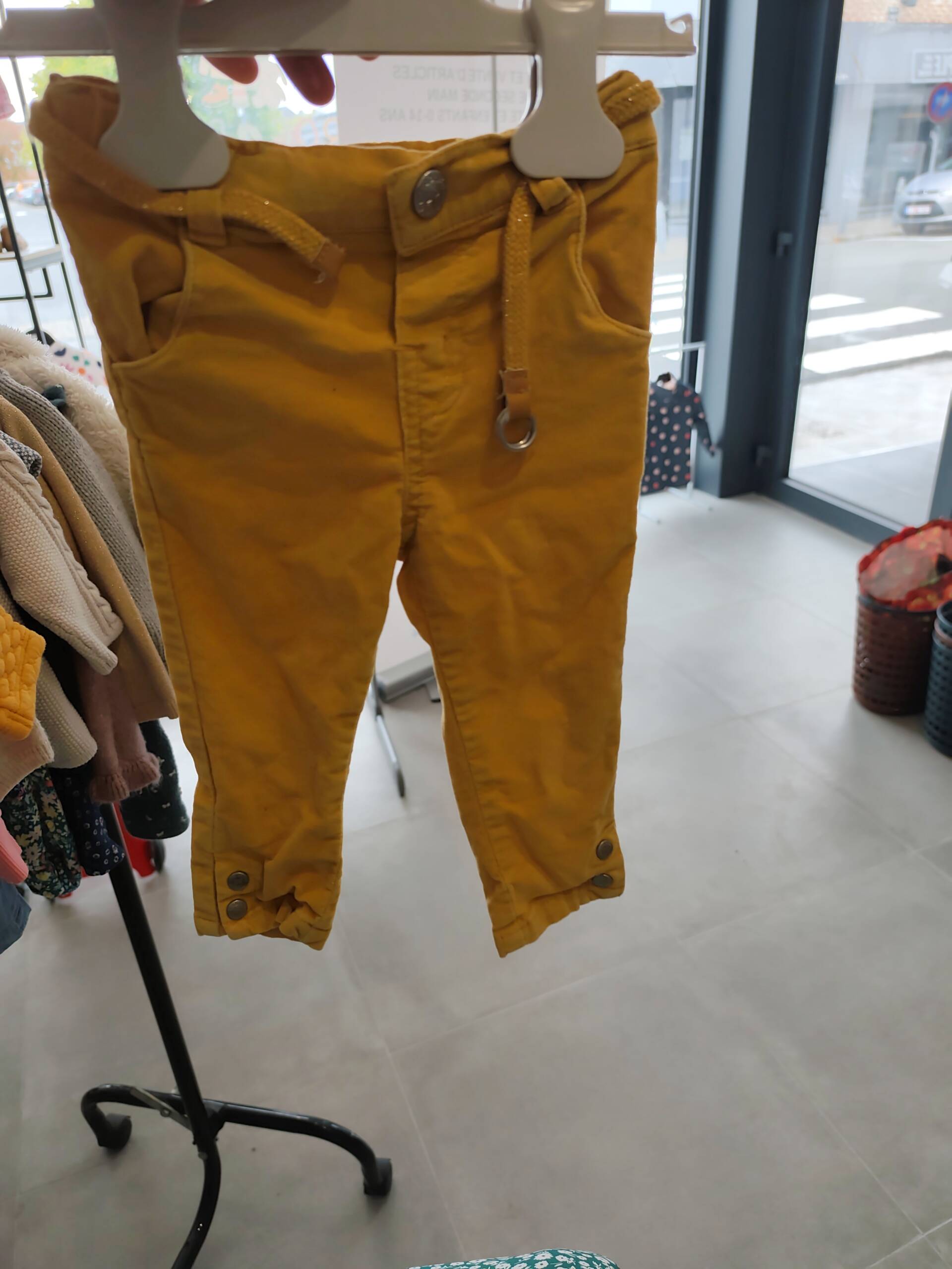 Pantalon velour jaune 12m Okaïdi 6-12 mois