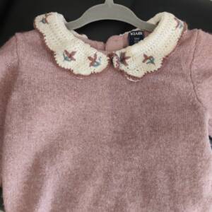 Pull vieux rose col brodé 12m Kiabi 6-12 mois