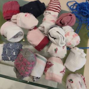 Lot 17 chaussettes 18-20 Inconnue 6-12 mois