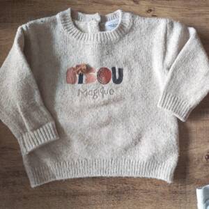 Pull chaud beige bisous magique tao Tape à l’œil 6-12 mois