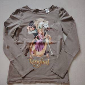 Tee shirt longues manches raiponce Disney 7-8 ans