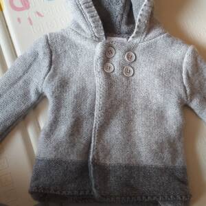 Pull 9M Noukie's 6-12 mois