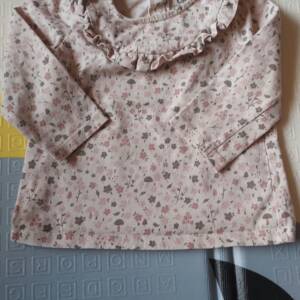 T shirt manches longues C&A 6-12 mois