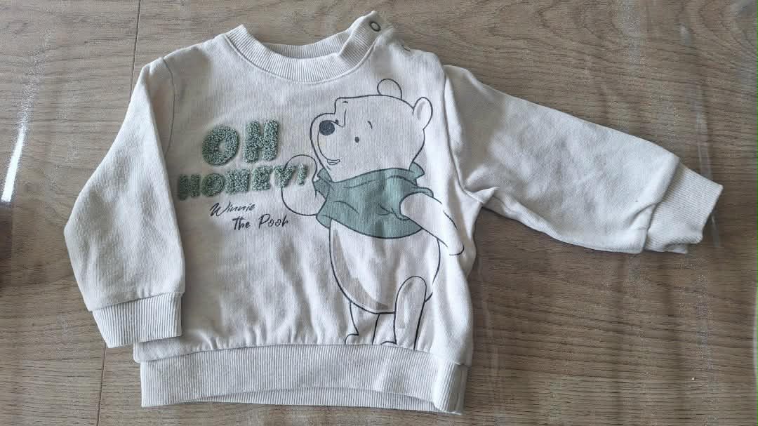 Pull Disney 6-12 mois