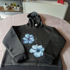 Sweet à capuche Shein 11-12 ans