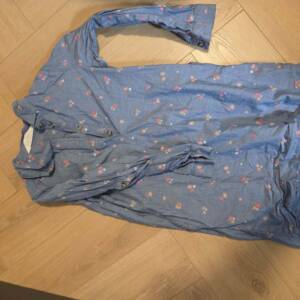 Robe bleue petites fleurs 5-6 ans