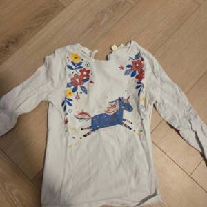 T-shirt blanc licorne 5-6 ans