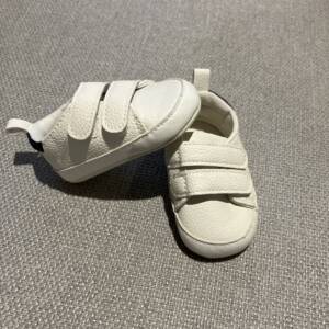 Chaussures Kiabi 0-3 mois