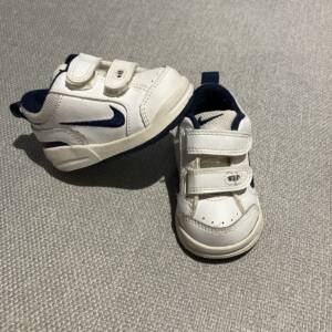 Baskets Nike 6-12 mois