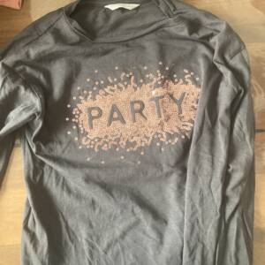 T-shirt longues manches Mango 9-10 ans