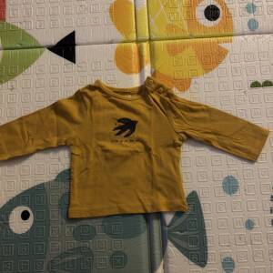 Pull fin jaune oiseau noir 54 cm 1 mois Kiabi 0-3 mois