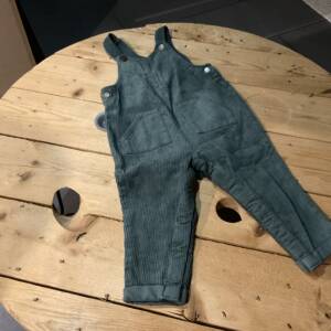 Salopette verte en velours Kiabi 18-24 mois