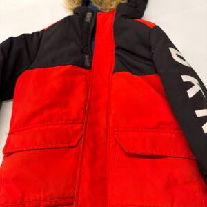 Veste DKNY rouge et noir -  4 ans DKNY