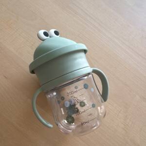 Tasse d’apprentissage NouiNoui neuve