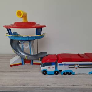 Garage et camion pat patrouille