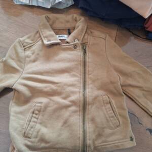 Veste ikks taille 5 ans